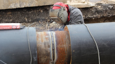 «Квадра» заменила более 600 м сетей горячего водоснабжения на Магистральном проезде Курска 